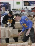 Garrett Hood and his tender, Kevin Hallman, in action at the 2008 Spec Mix Bricklayer 500.
